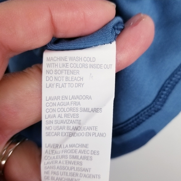 Fabletics Live-In Halter Camo Tank Top NWT size 1X - Picture 14 of 16